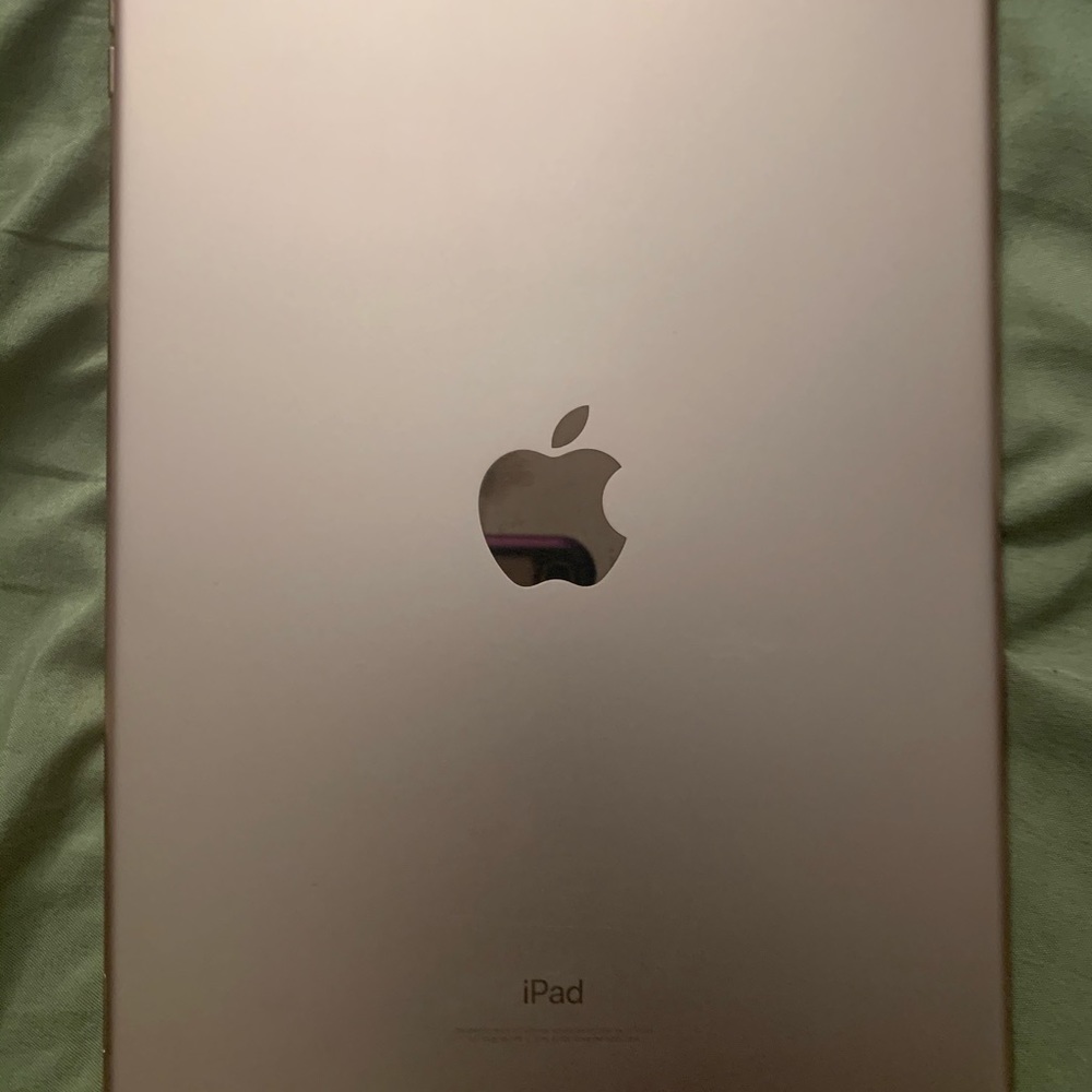IPad Pro (no generation) - Picture 6 of 6